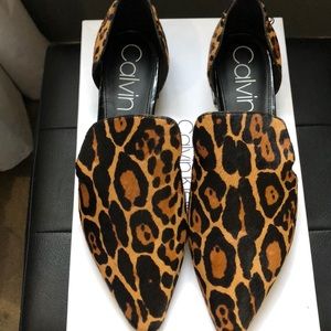 Calvin Klein Edona Winter Leopard Print Flats (9M)